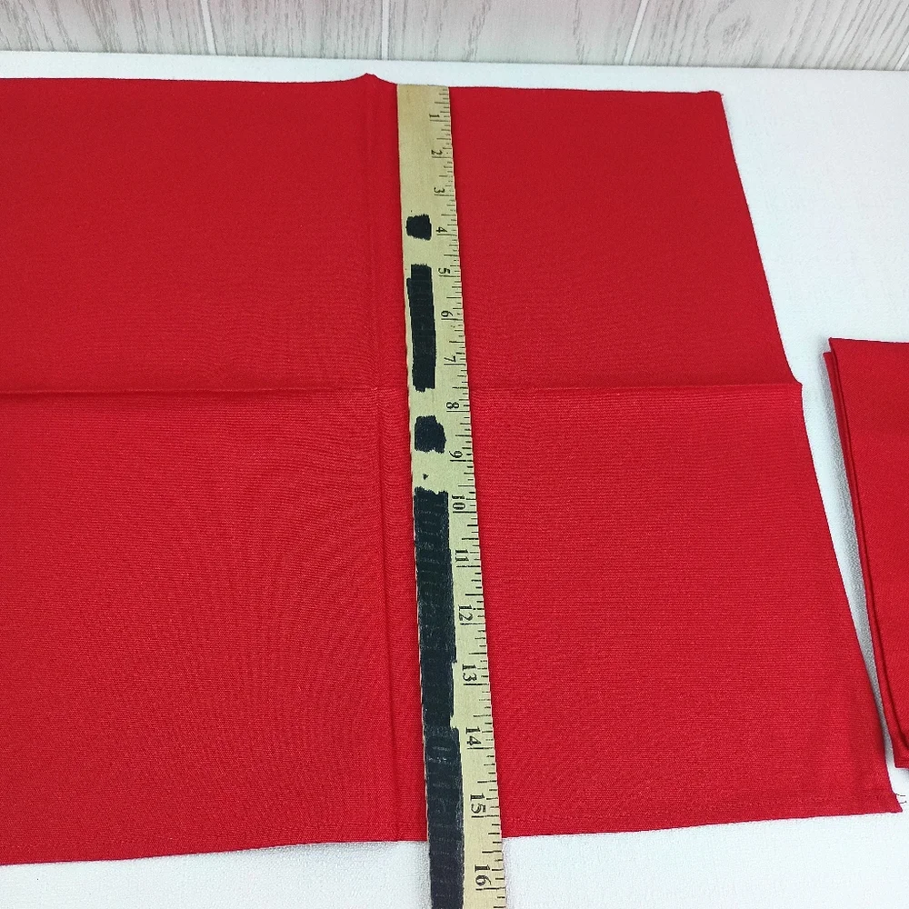 Vintage bright red set of 4 fabric cloth napkins holiday dinner setting USA